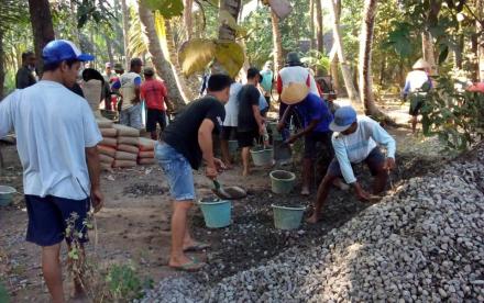 Pembangunan Corblok Jalan Mayungan I Murtigading